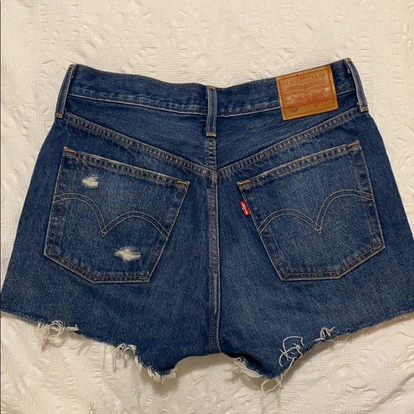Levi’s denim high-rise shorts - Picture 2 of 3